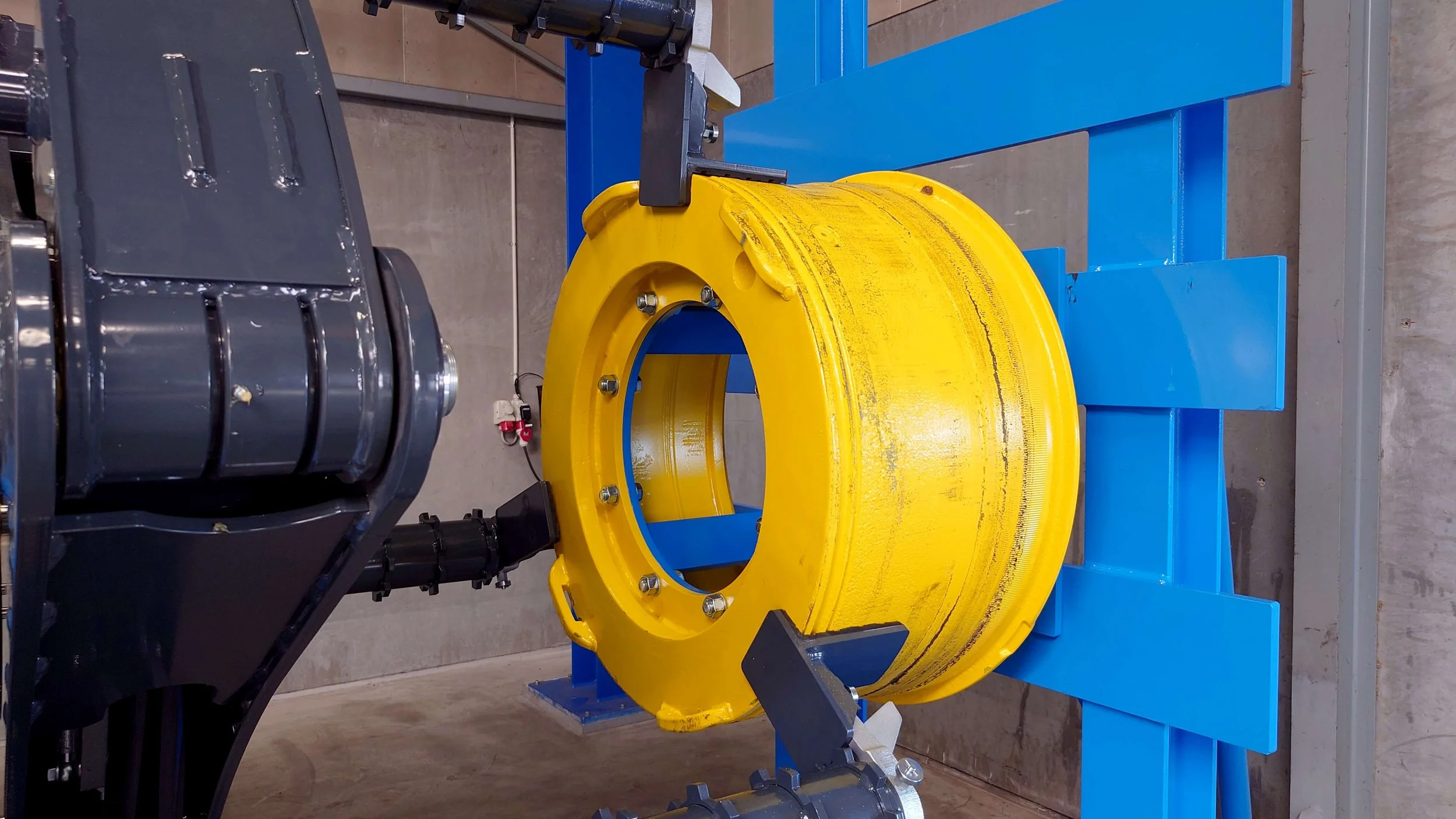 RIM Handling Tools