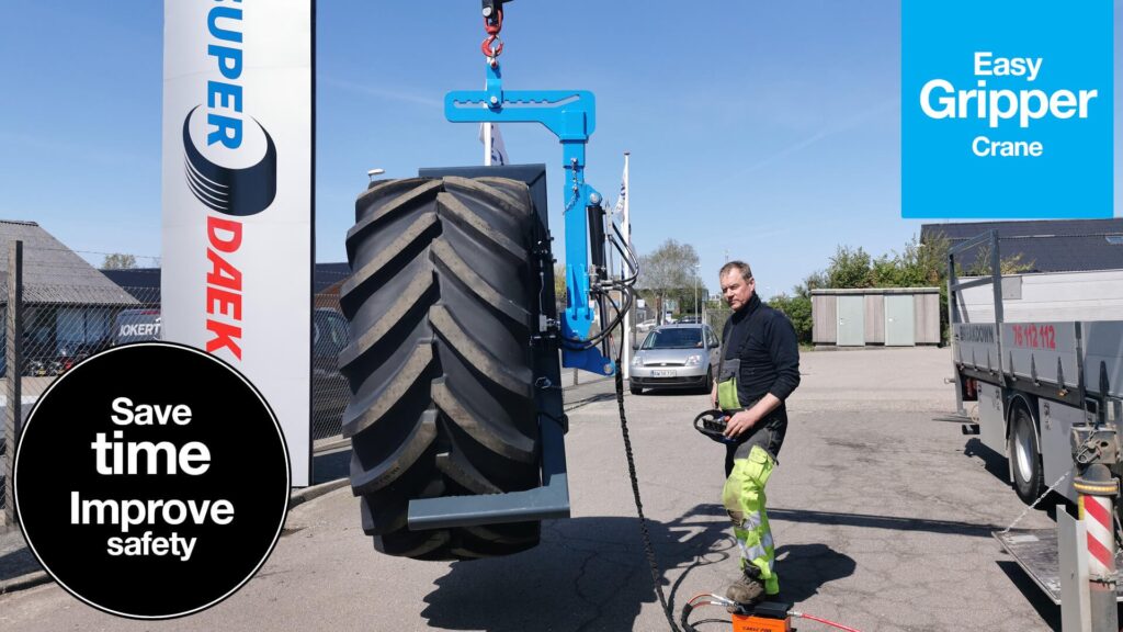 New tyre handler for truck cranes etc.